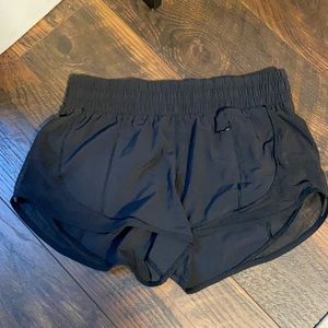 Lululemon hotty hot shorts